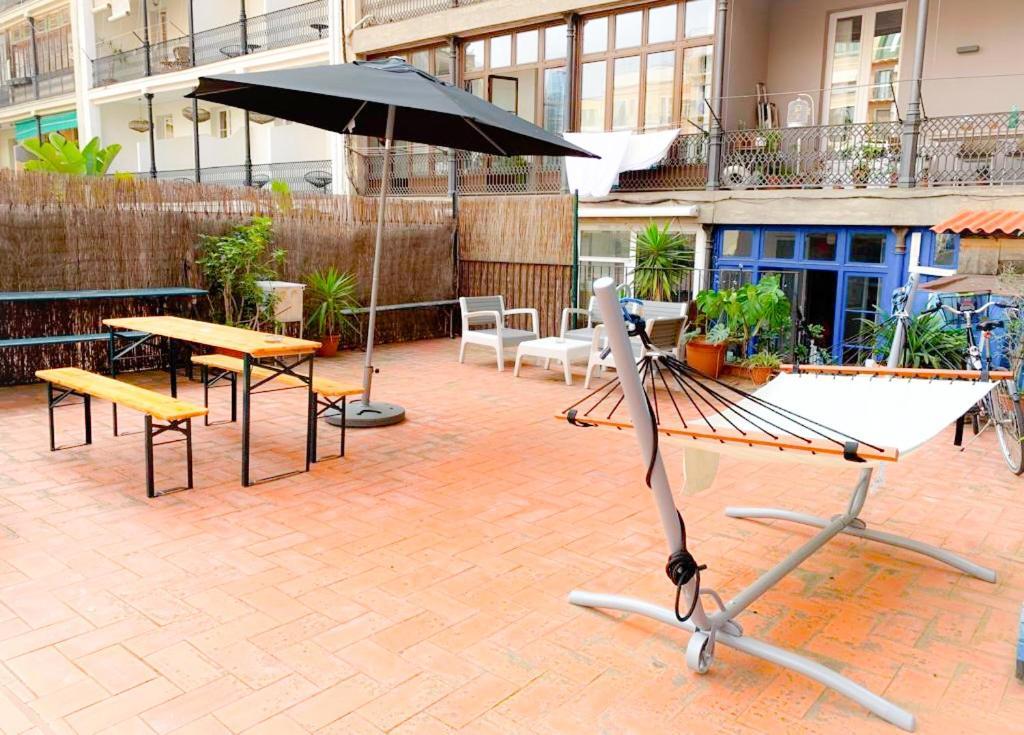 Soul Backpackers Barcelona Exterior foto