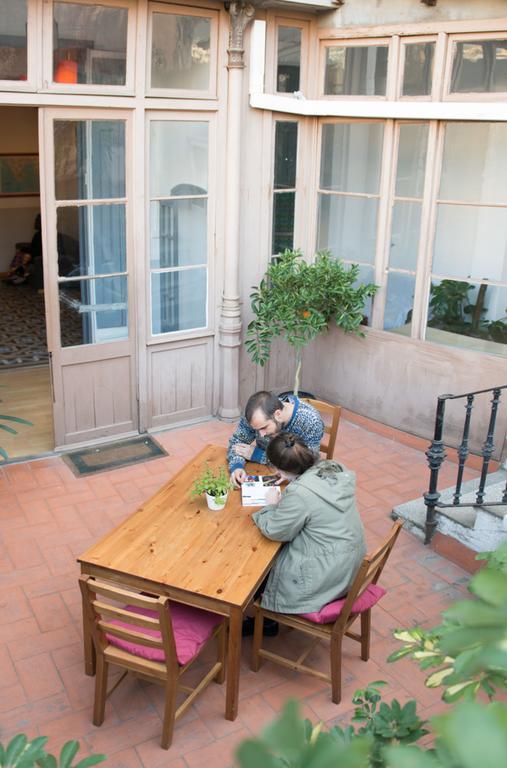Soul Backpackers Barcelona Exterior foto